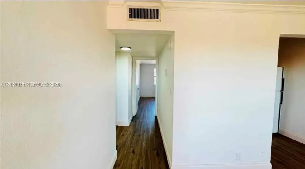 11195 SW 1st St #319 Sweetwater, FL 33174