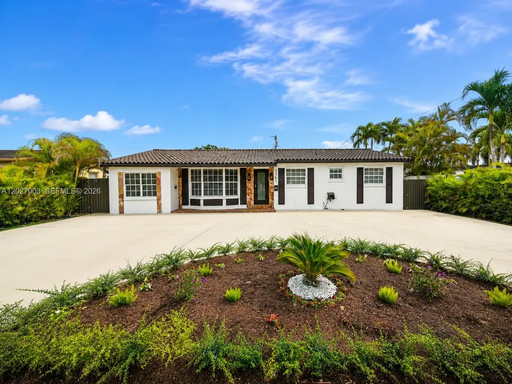 2761 SW 92nd Pl Miami, FL 33165