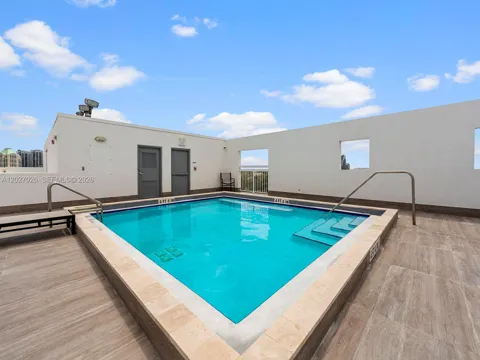 2740 SW 28th Ter #508