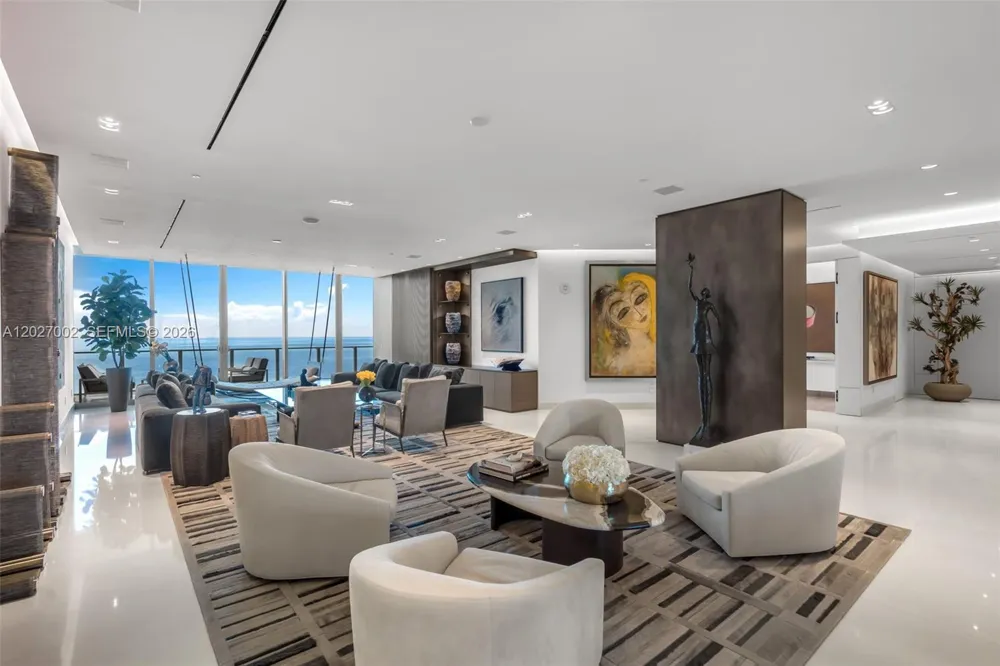 350 Ocean Dr #LPH2N Key Biscayne, FL 33149