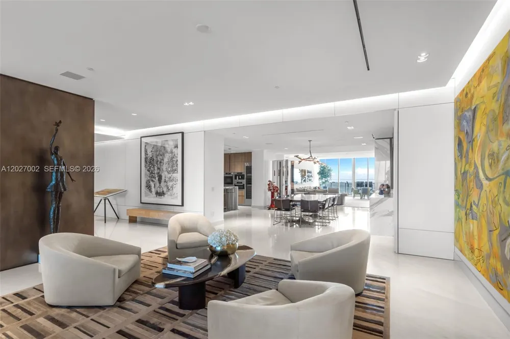 350 Ocean Dr #LPH2N Key Biscayne, FL 33149