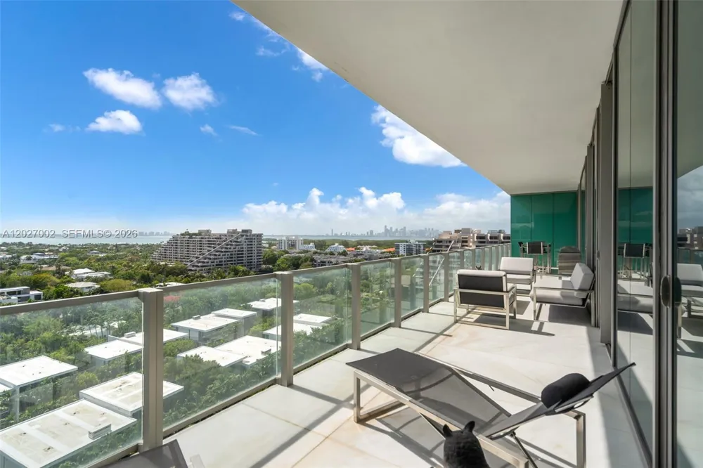350 Ocean Dr #LPH2N Key Biscayne, FL 33149