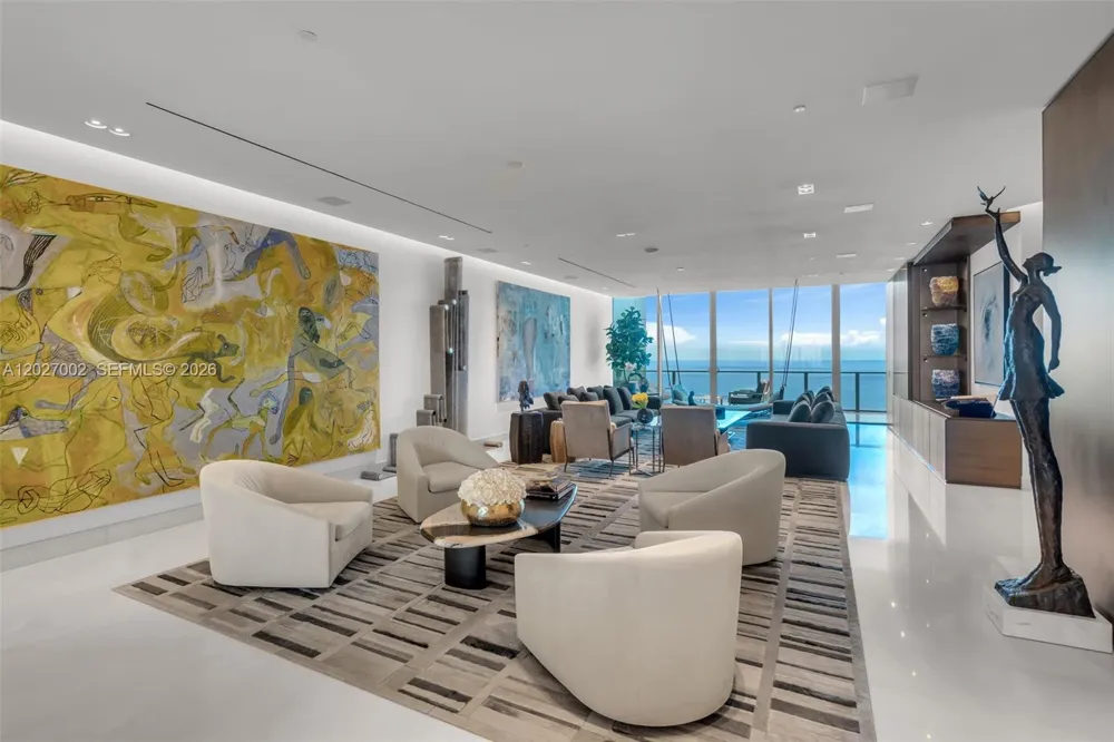 350 Ocean Dr #LPH2N Key Biscayne, FL 33149