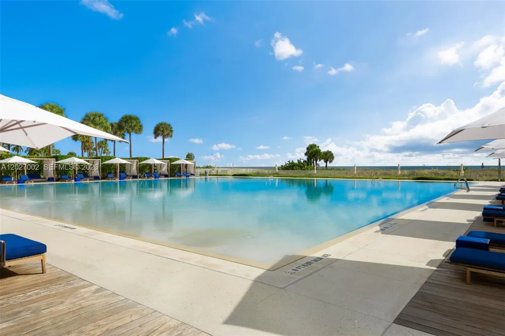 350 Ocean Dr #LPH2N Key Biscayne, FL 33149