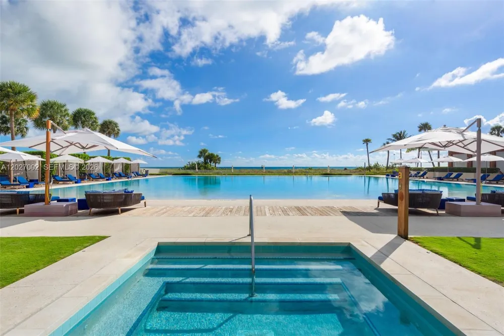 350 Ocean Dr #LPH2N Key Biscayne, FL 33149