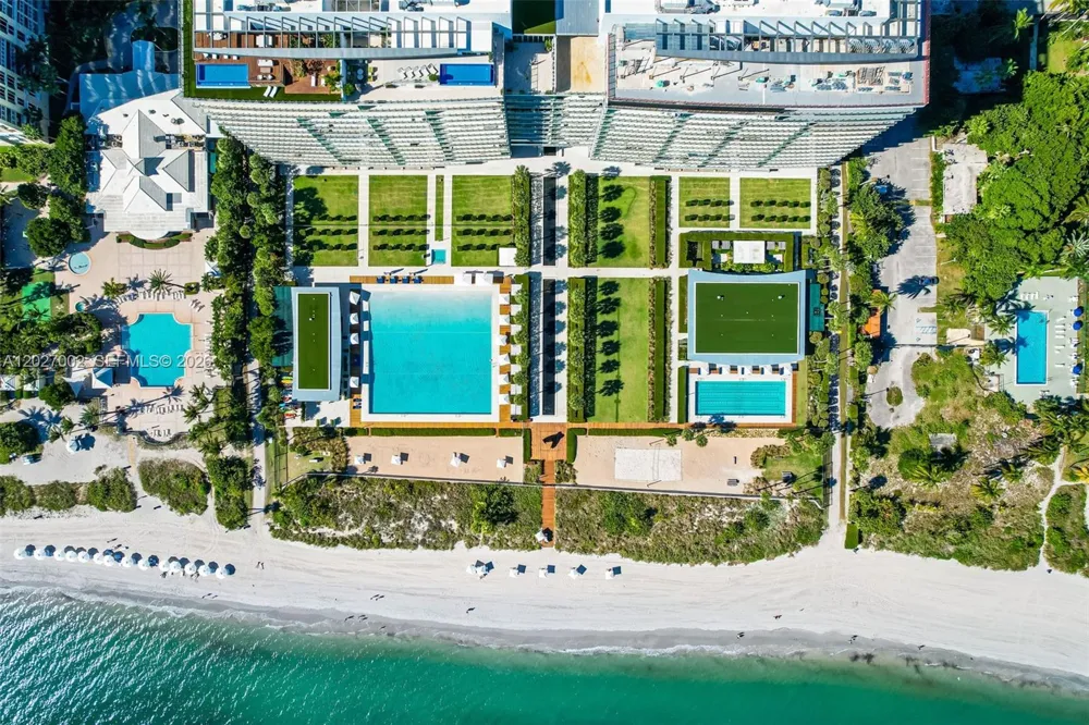 350 Ocean Dr #LPH2N Key Biscayne, FL 33149