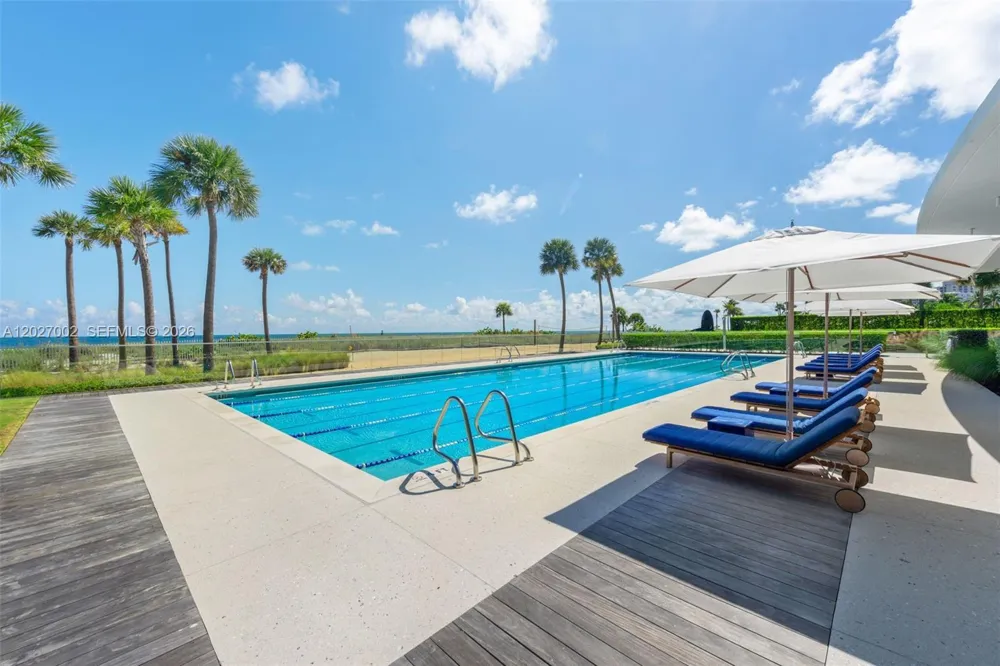 350 Ocean Dr #LPH2N Key Biscayne, FL 33149