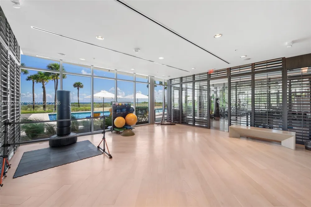 350 Ocean Dr #LPH2N Key Biscayne, FL 33149