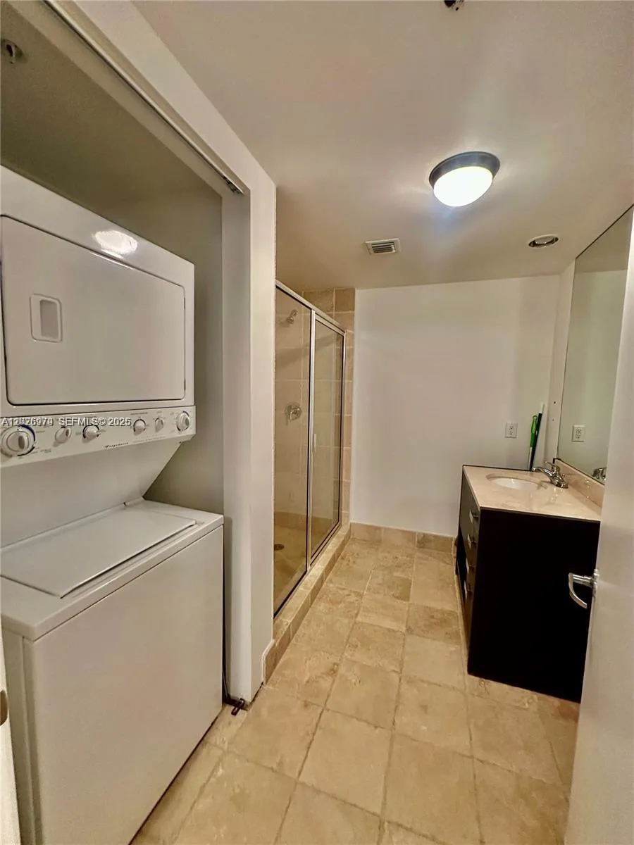 18201 Collins Ave #5307 Sunny Isles Beach, FL 33160