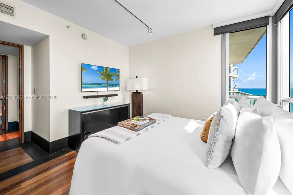 101 20th St #2404 Miami Beach, FL 33139