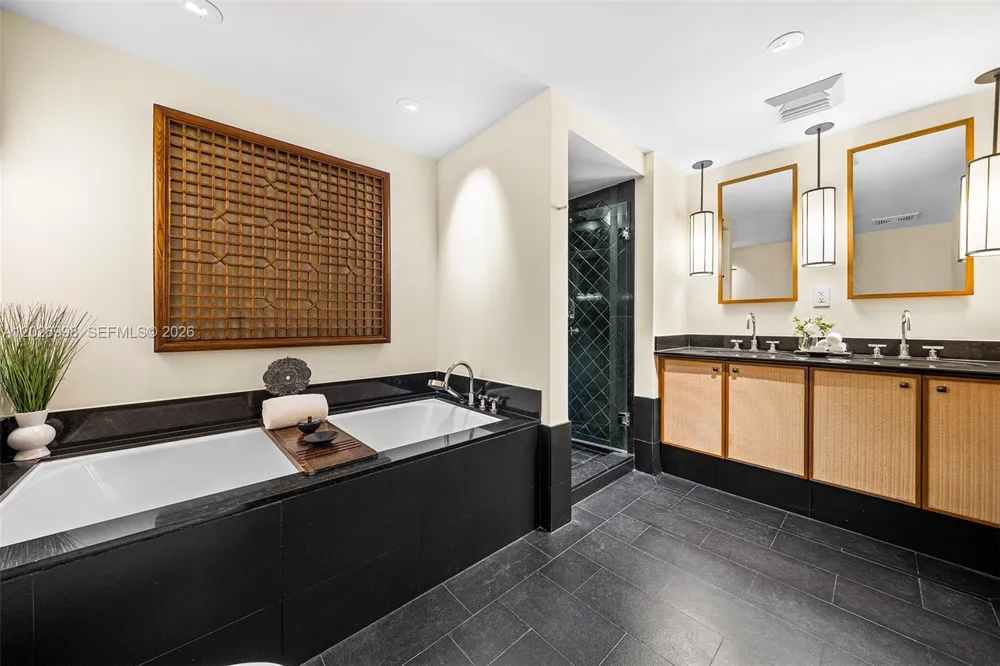 101 20th St #2404 Miami Beach, FL 33139