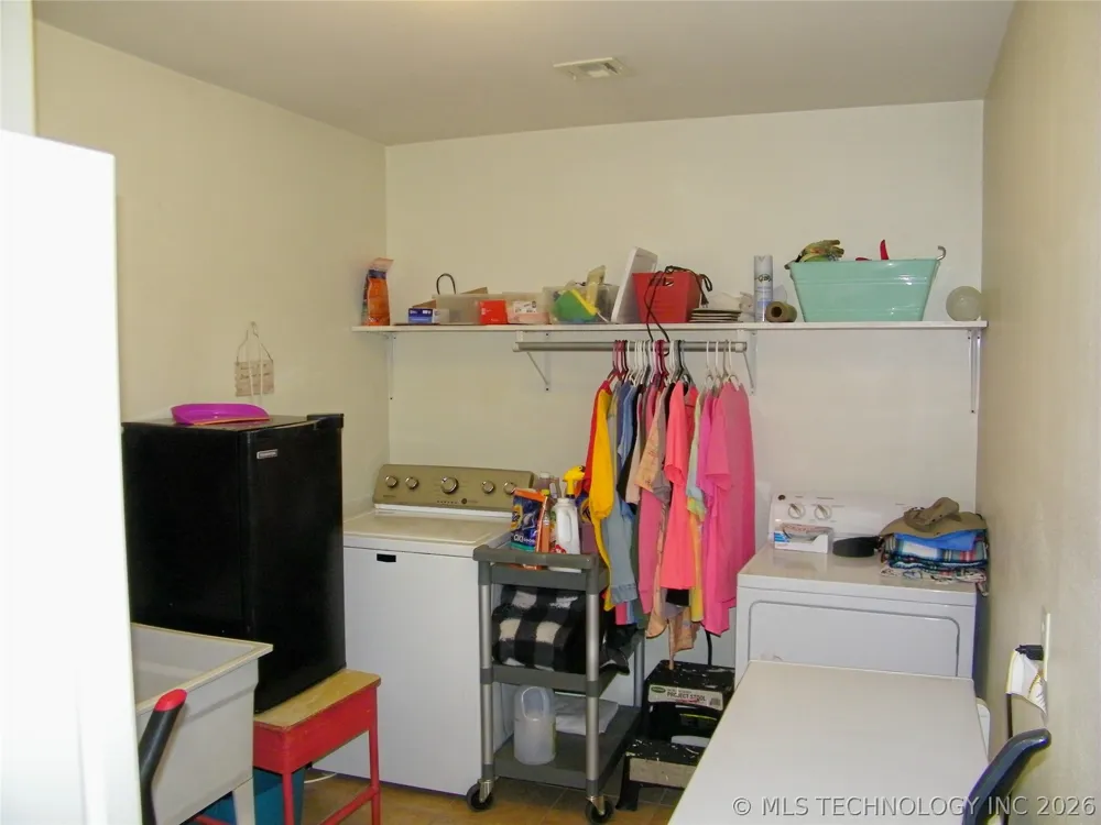 405362 E 1235 ROAD Eufaula, OK 74432