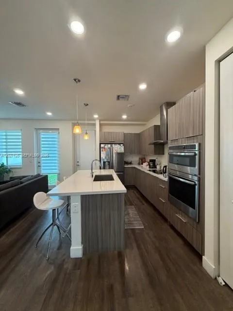 Address Not Shown Doral, FL 33178