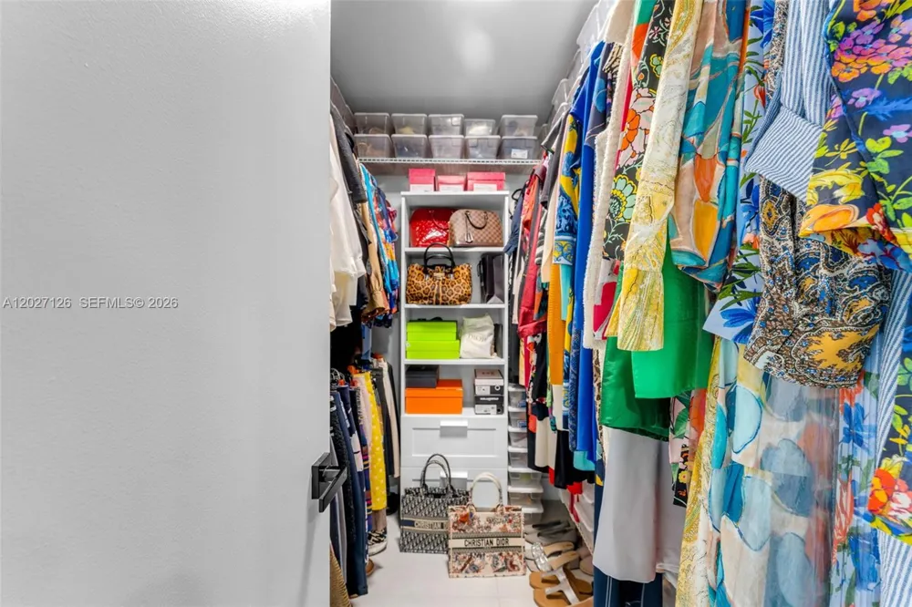 1350 SW 122nd Ave #415 Miami, FL 33184