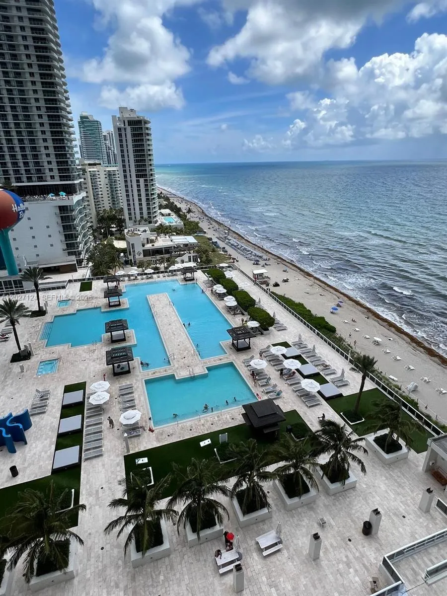 1830 S Ocean Dr #1812 Hallandale Beach, FL 33009