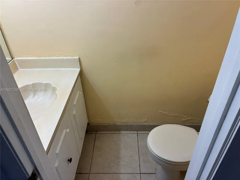 13509 NE 24th Pl North Miami, FL 33181