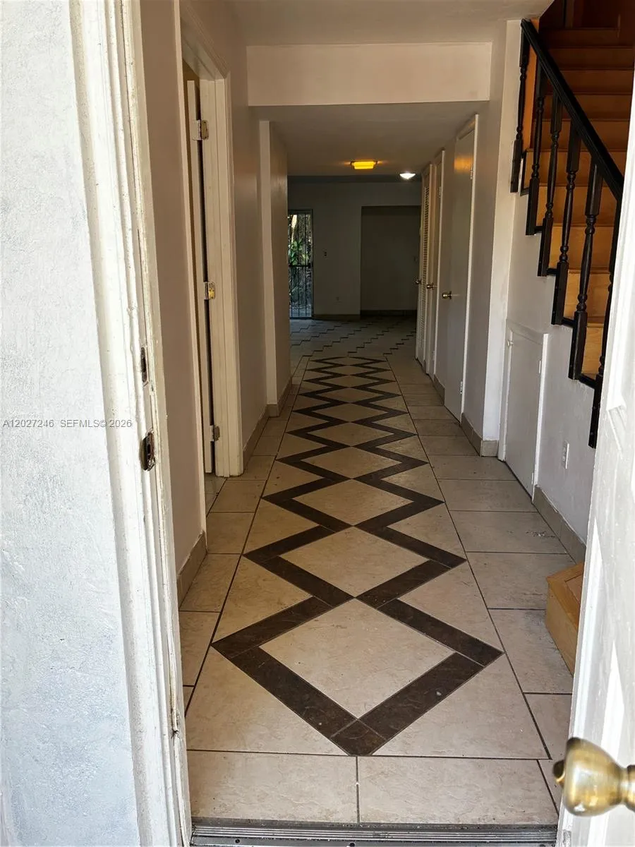 13509 NE 24th Pl North Miami, FL 33181