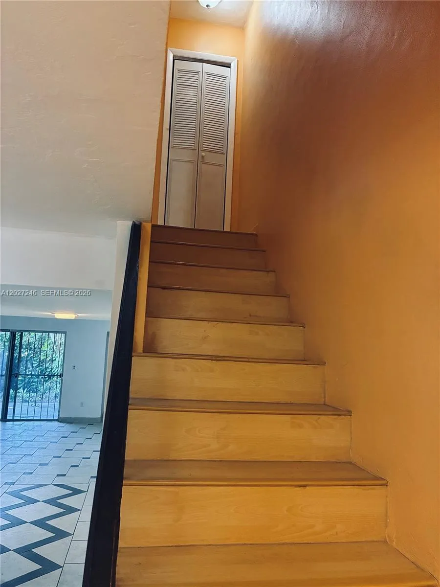 13509 NE 24th Pl North Miami, FL 33181