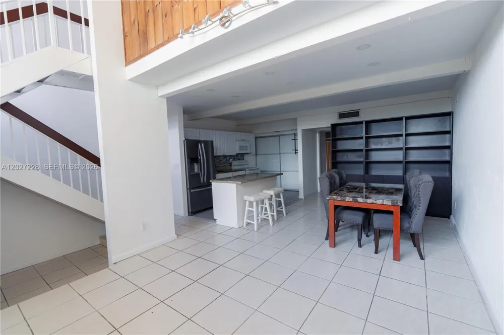 19200 NE 25th Ave #322C Miami, FL 33180