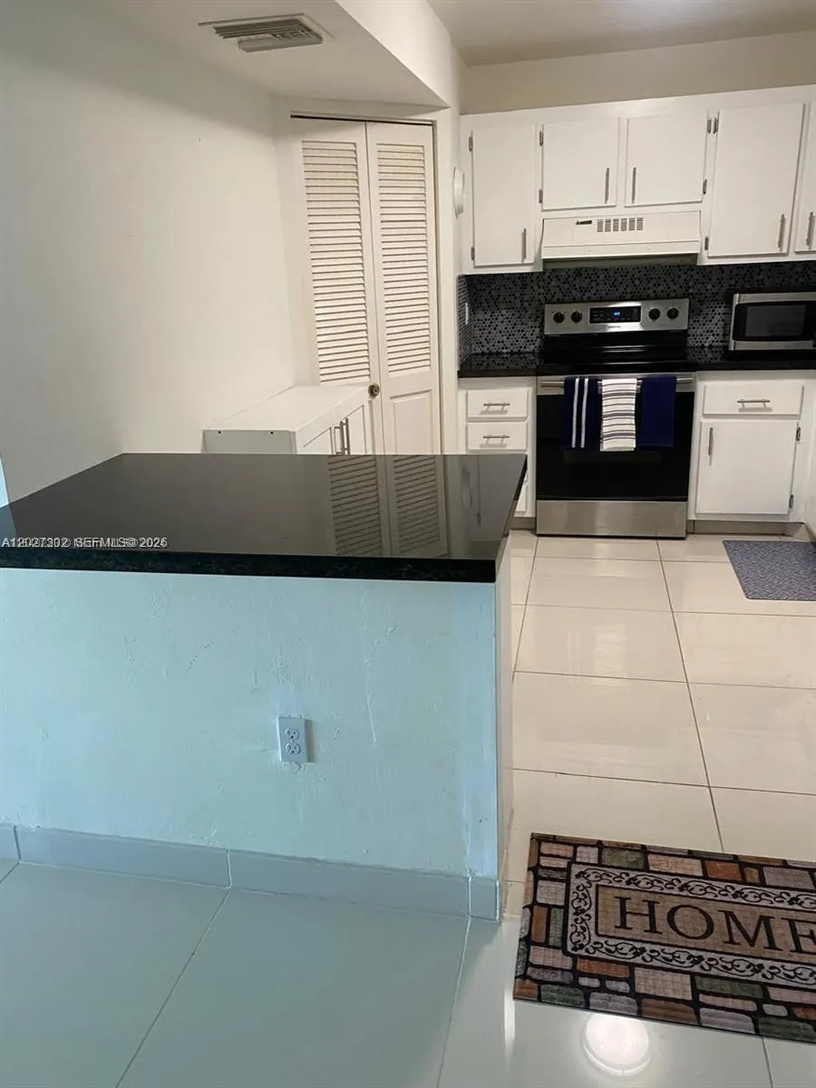 9273 Collins Ave #506 Surfside, FL 33154
