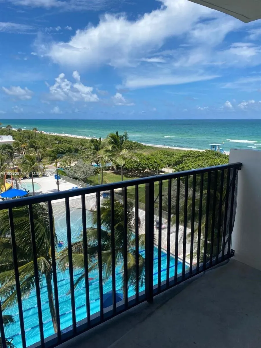 9273 Collins Ave #506 Surfside, FL 33154