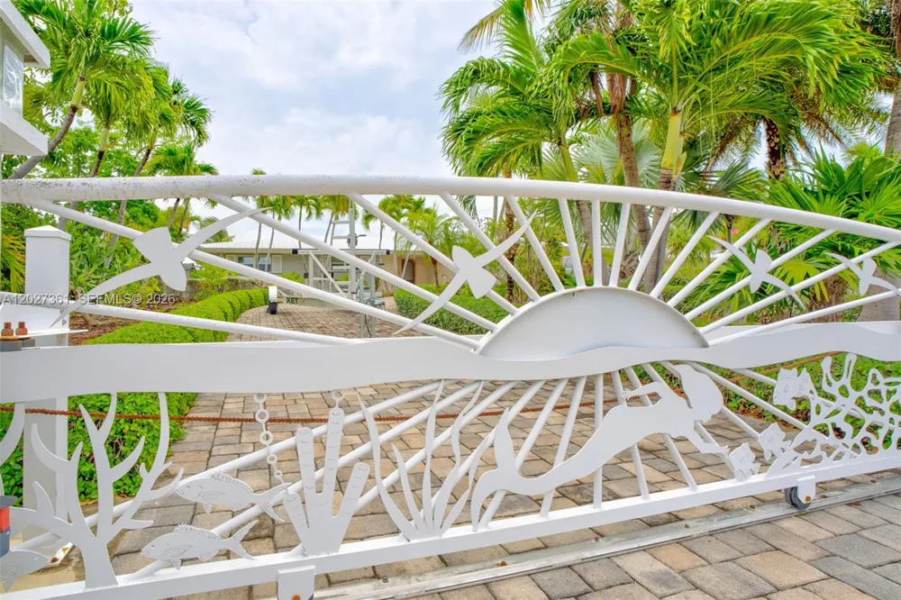 2919 Sombrero Blvd Key Largo, FL 33050