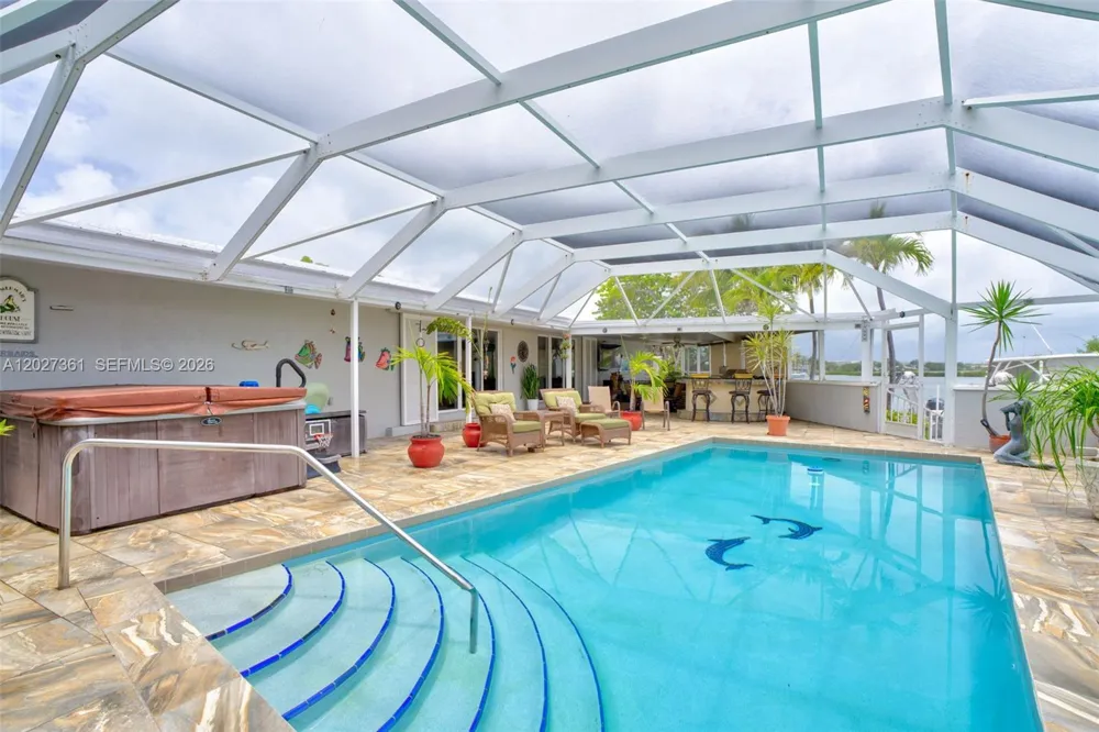 2919 Sombrero Blvd Key Largo, FL 33050