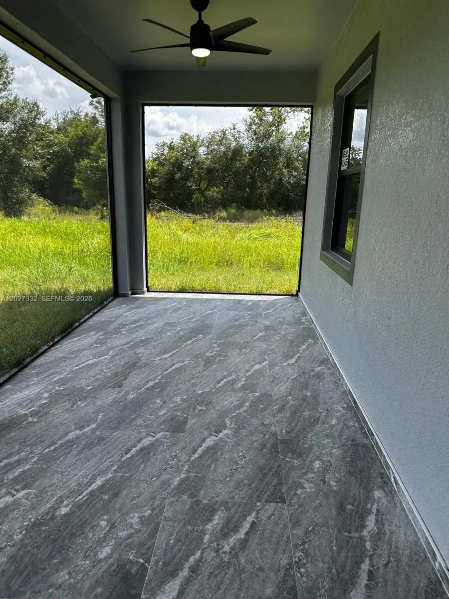 616 Maple Ave N Lehigh Acres, FL 33972