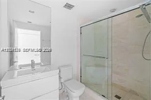 17111 Biscayne Blvd #1210 North Miami Beach, FL 33160