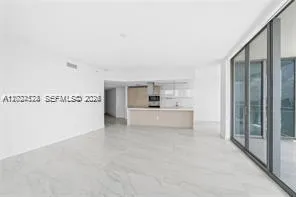 17111 Biscayne Blvd #1210 North Miami Beach, FL 33160