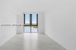 17111 Biscayne Blvd #1210 North Miami Beach, FL 33160
