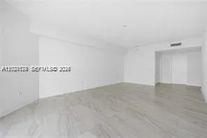 17111 Biscayne Blvd #1210 North Miami Beach, FL 33160