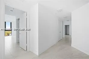 17111 Biscayne Blvd #1210 North Miami Beach, FL 33160