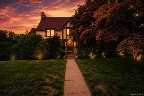 26 Glen Avenue