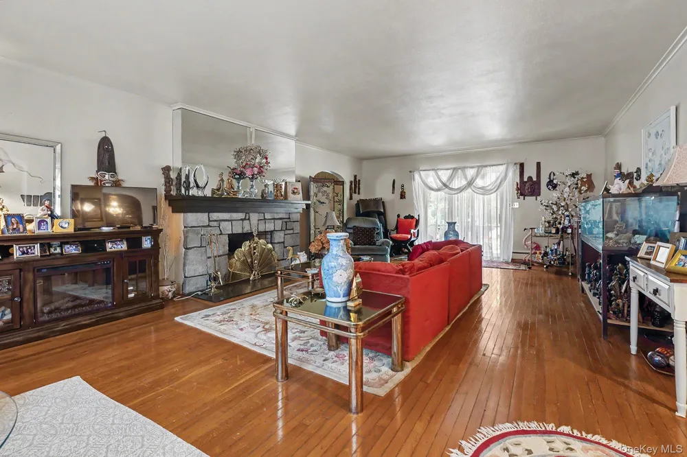 26 Glen Avenue Port Chester, NY 10573