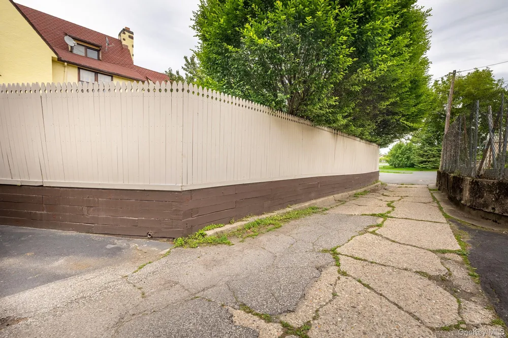 26 Glen Avenue Port Chester, NY 10573