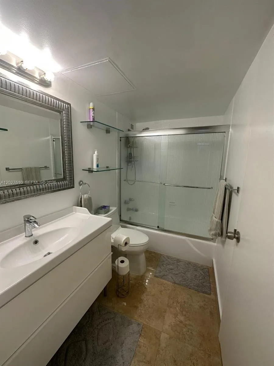 2030 S Ocean Dr #1111 Hallandale Beach, FL 33009