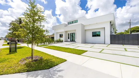 11450 SW 59th Ter