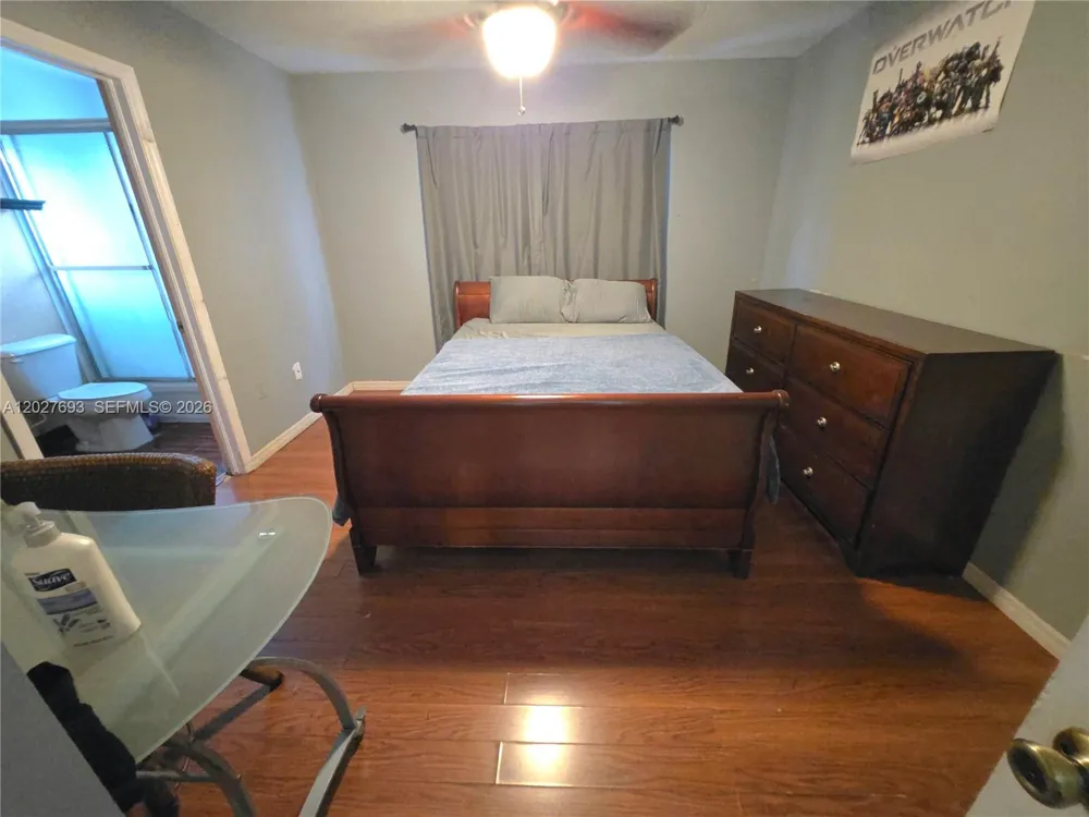 7255 NW 173rd Dr #801-8 Hialeah, FL 33015