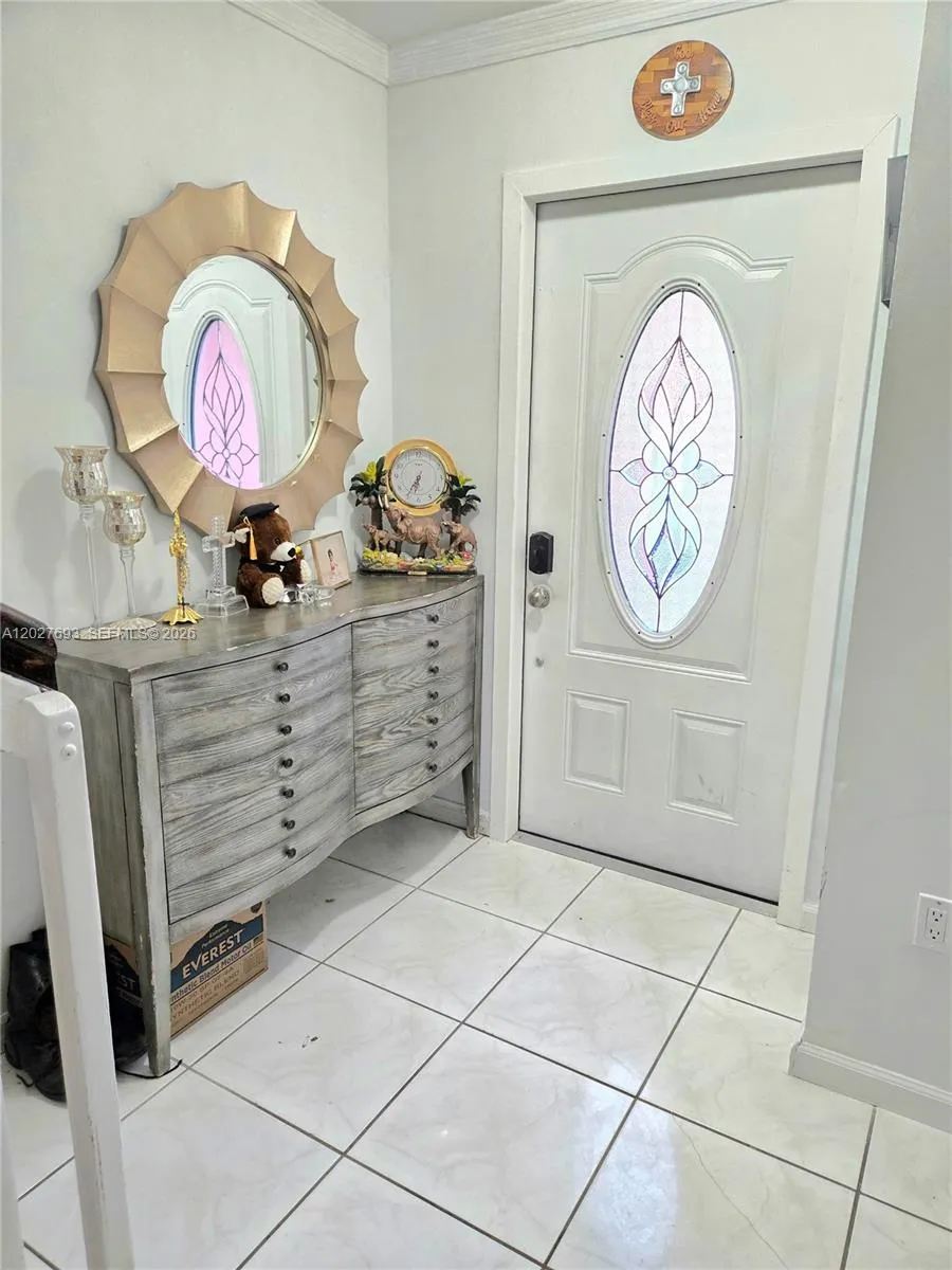7255 NW 173rd Dr #801-8 Hialeah, FL 33015