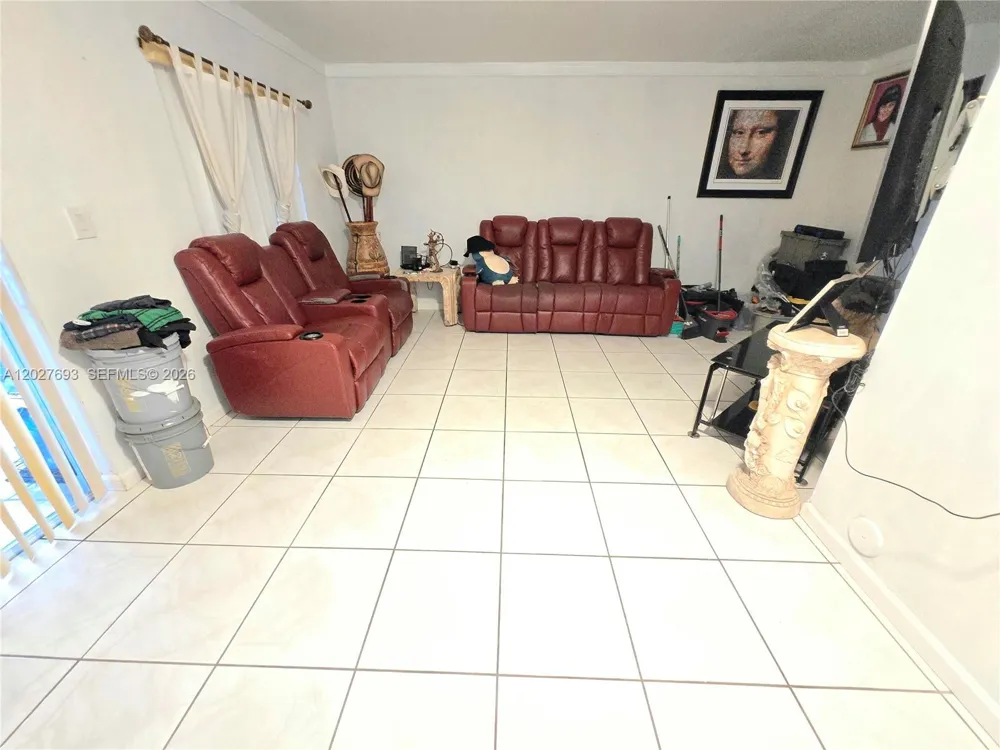 7255 NW 173rd Dr #801-8 Hialeah, FL 33015