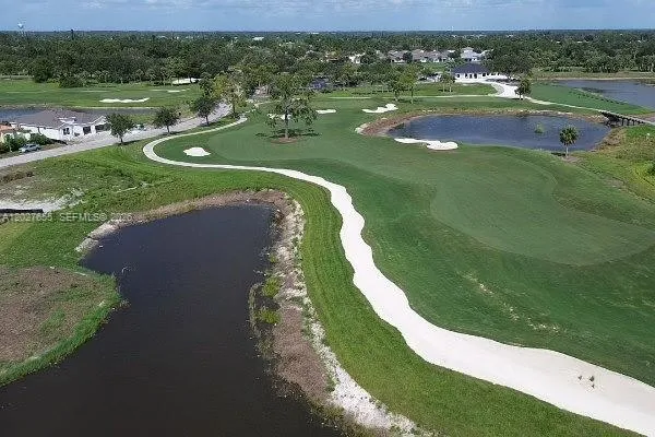 20545 HAZELNUT CT #. Lehigh Acres, FL 33936