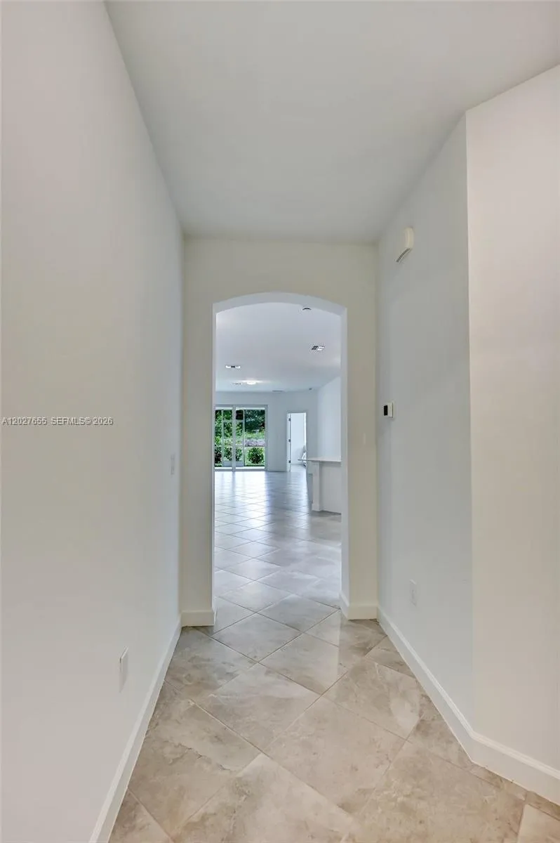20545 HAZELNUT CT #. Lehigh Acres, FL 33936