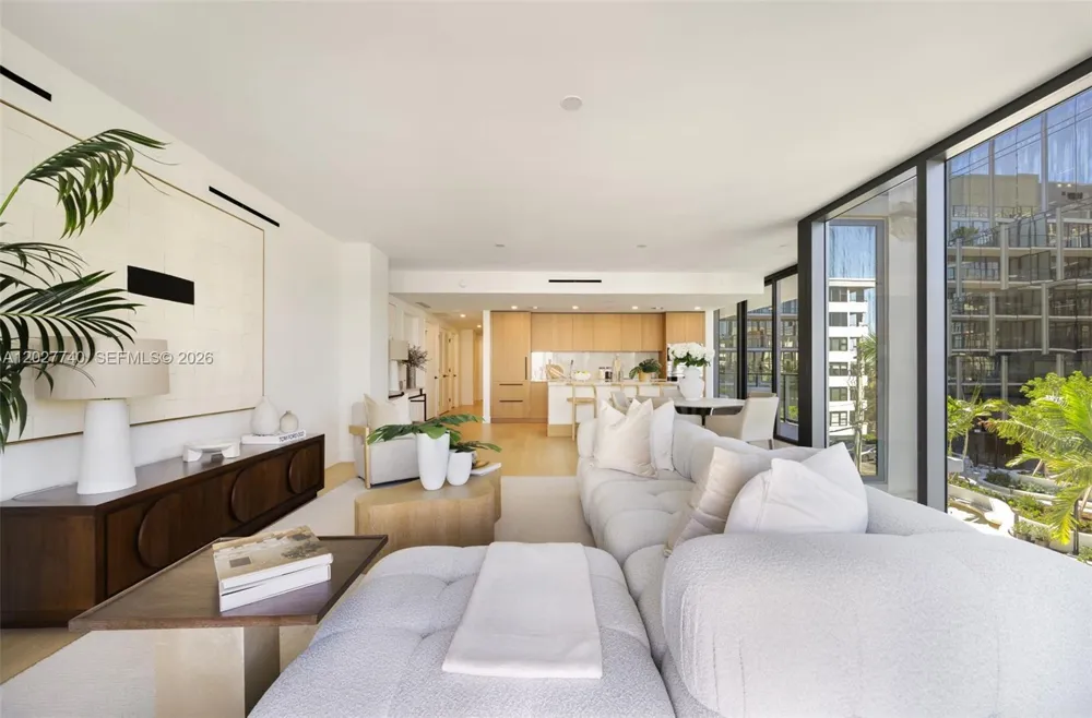 1177 Kane Concourse #404 Bay Harbor Islands, FL 33154