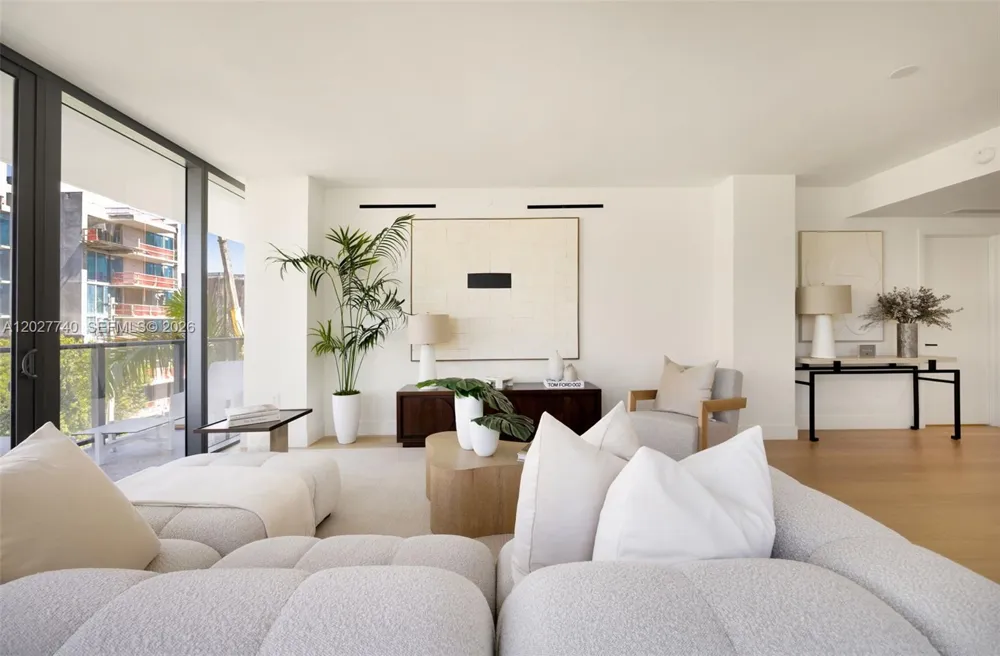 1177 Kane Concourse #404 Bay Harbor Islands, FL 33154