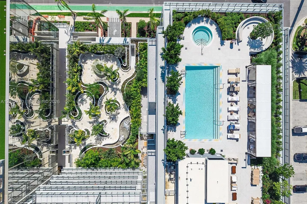 1177 Kane Concourse #404 Bay Harbor Islands, FL 33154