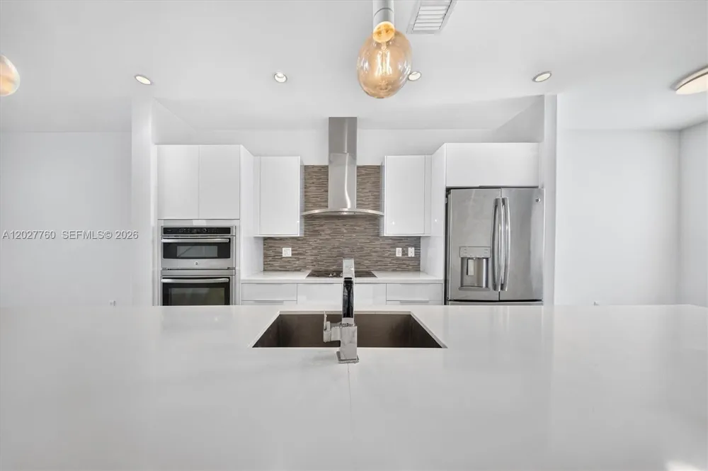 6310 NW 103rd Pl #202 Doral, FL 33178
