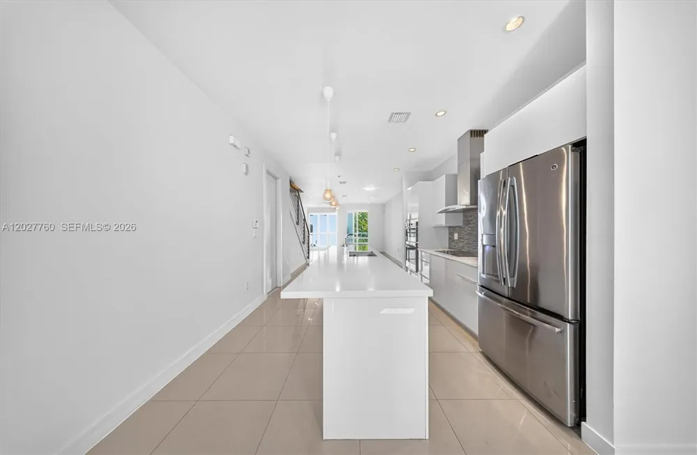 6310 NW 103rd Pl #202 Doral, FL 33178