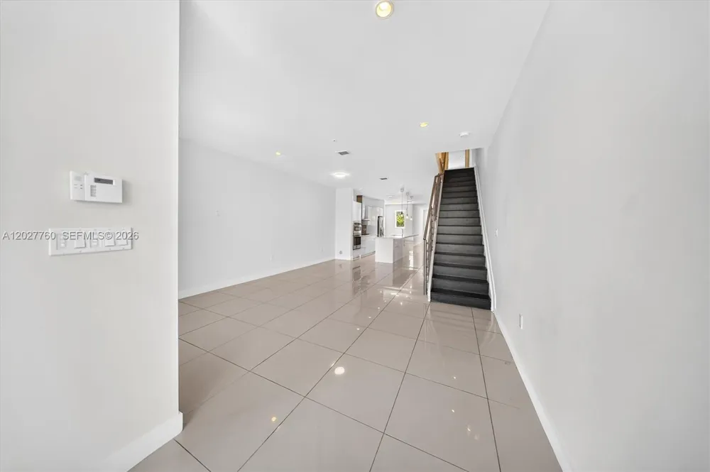 6310 NW 103rd Pl #202 Doral, FL 33178