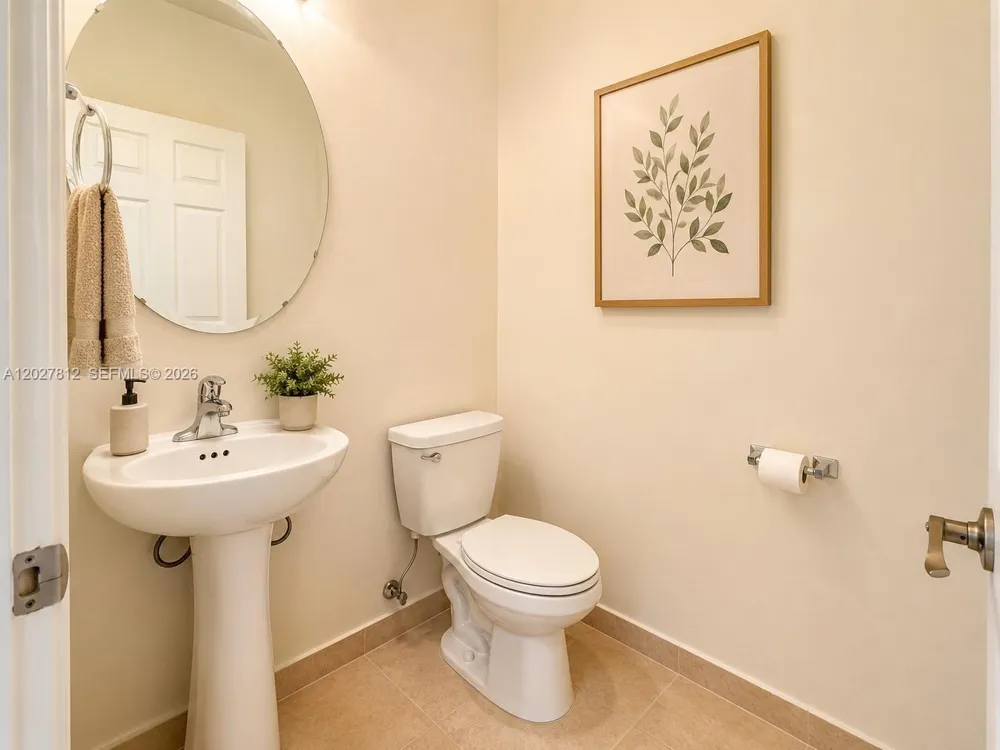 3342 W 104th Ter Hialeah, FL 33018